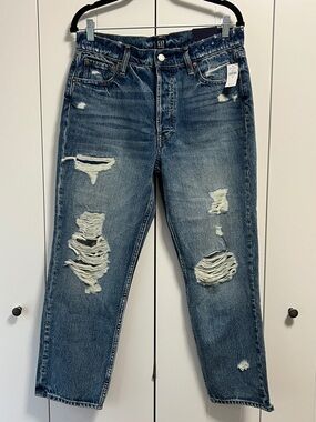 NWT Gap Cheeky Straight high rise distressed size 10/30